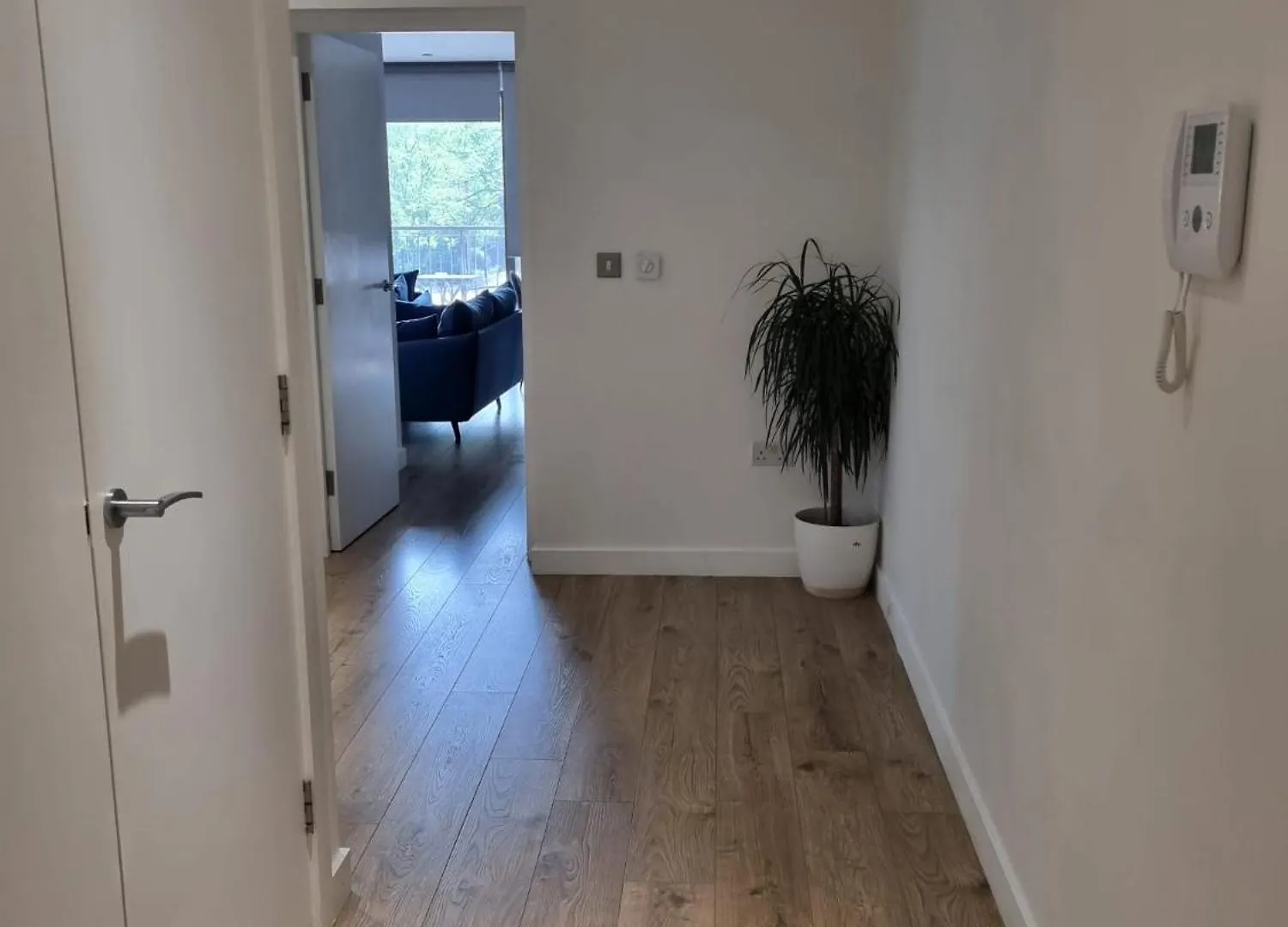 Green Street View London Apartment